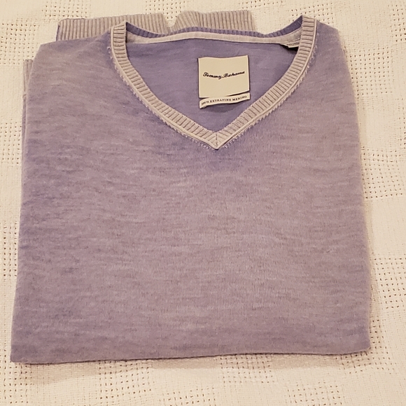 Men's Tommy Bahama Merino Wool Lightweight Sweater - Picture 2 of 6